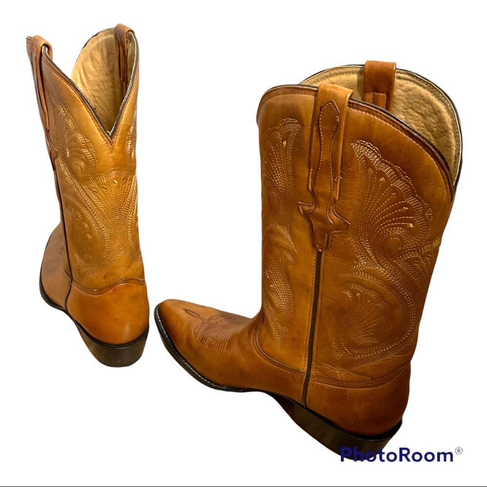 Denver men’s 👢 - Picture 3 of 9